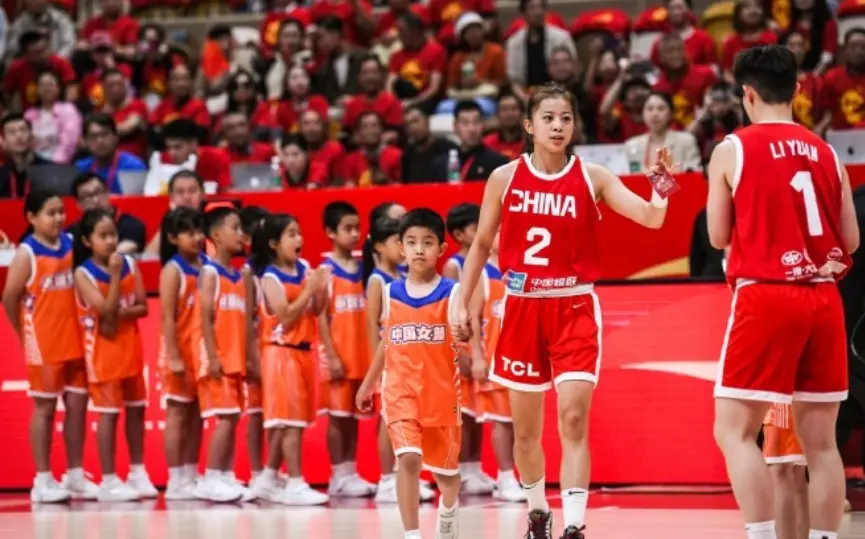 但是很有冲, 国男篮进行, 队内有多名 但是很有冲, 国男篮进行, 队内有多名