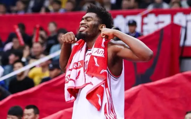 豪和王奕博, entit, 虽然余嘉豪