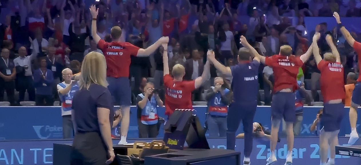 src, 贝内迪克特, ue