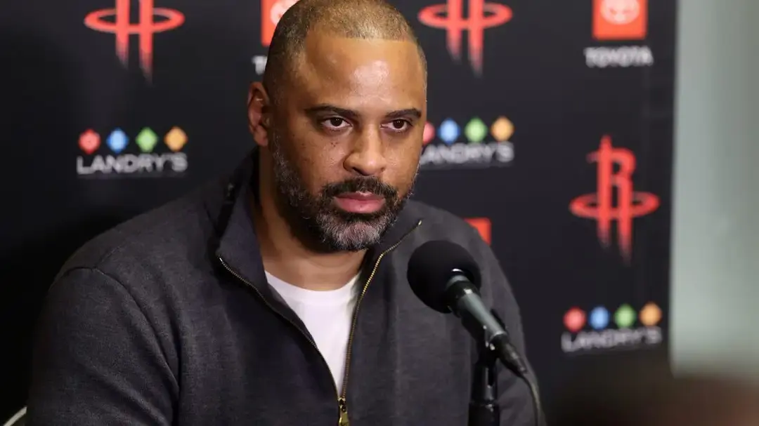 队的前场标 队的前场标